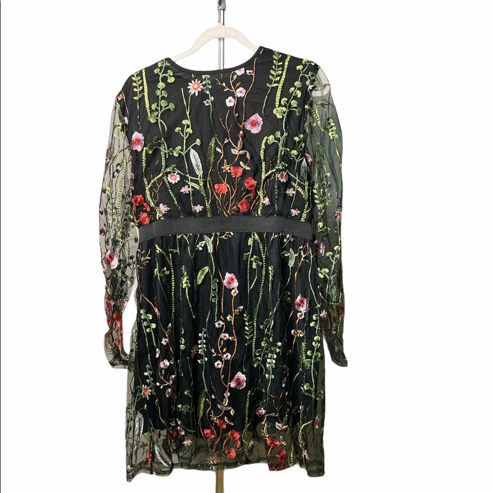 Shein XL Floral Embroidered Dress Zipper Back